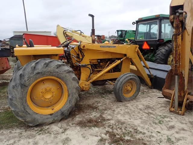 Image of International Harvester 3444 equipment image 3