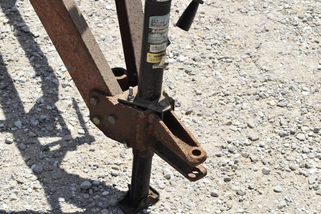 Image of International Harvester 35 equipment image 3