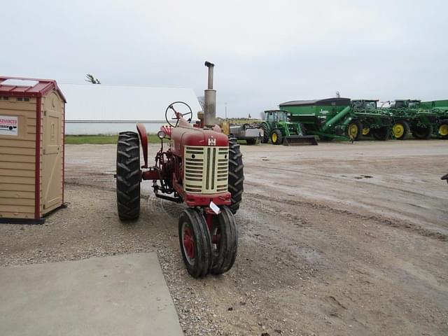 Image of Farmall 350 equipment image 1