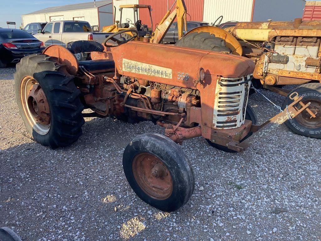 Image of International Harvester 350 Primary image