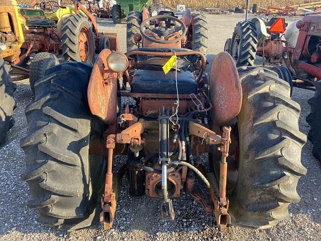 Image of International Harvester 350 equipment image 2