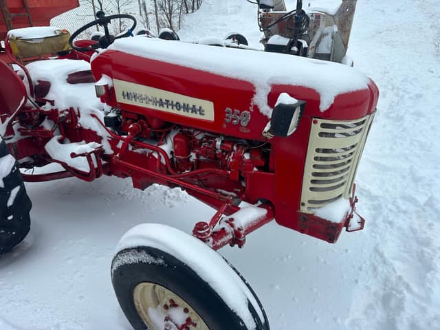 Image of International Harvester 350 equipment image 4