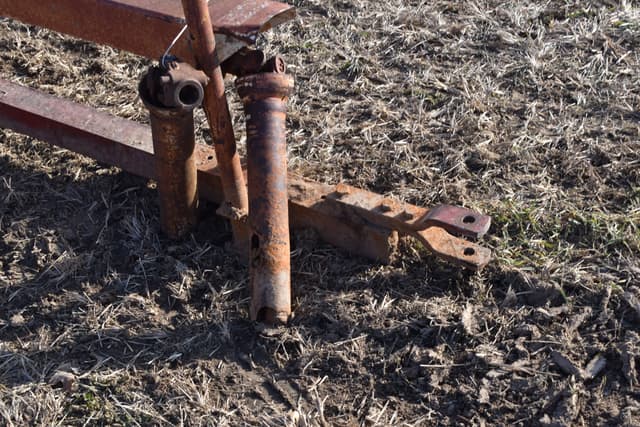 Image of International Harvester 350 equipment image 3