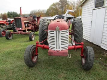 Main image International Harvester 350