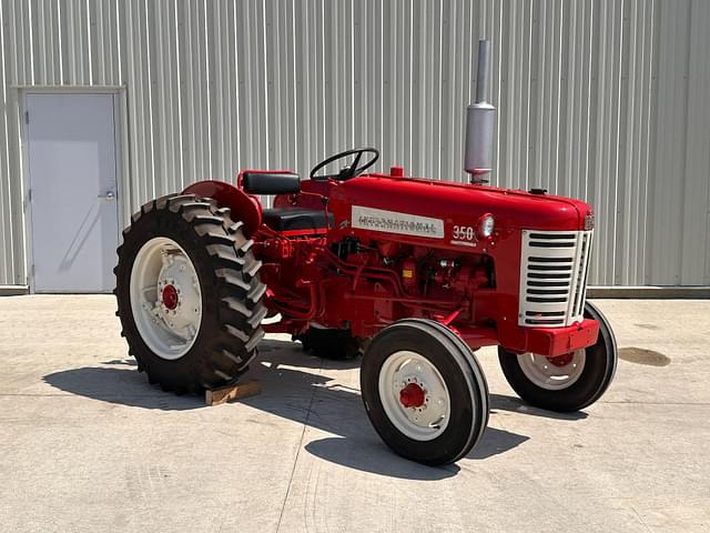 Image of International Harvester 350 equipment image 1