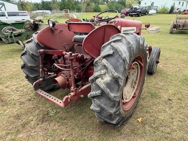 Image of International Harvester 350 equipment image 3