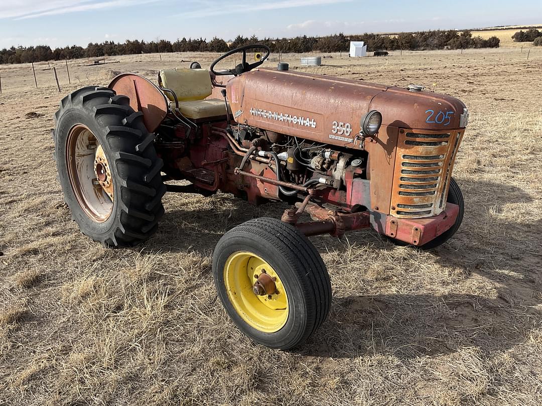 Image of International Harvester 350 Primary image