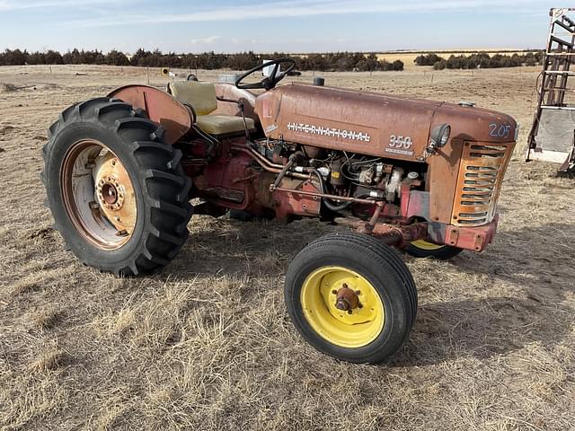 Image of International Harvester 350 equipment image 1