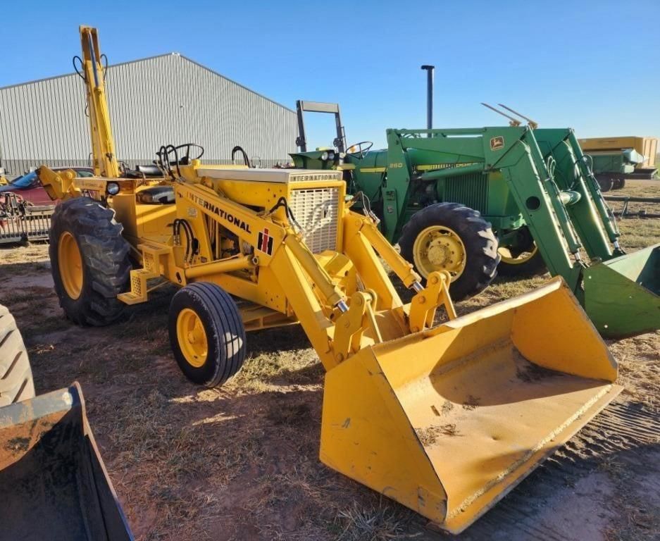 Main image International Harvester 3514