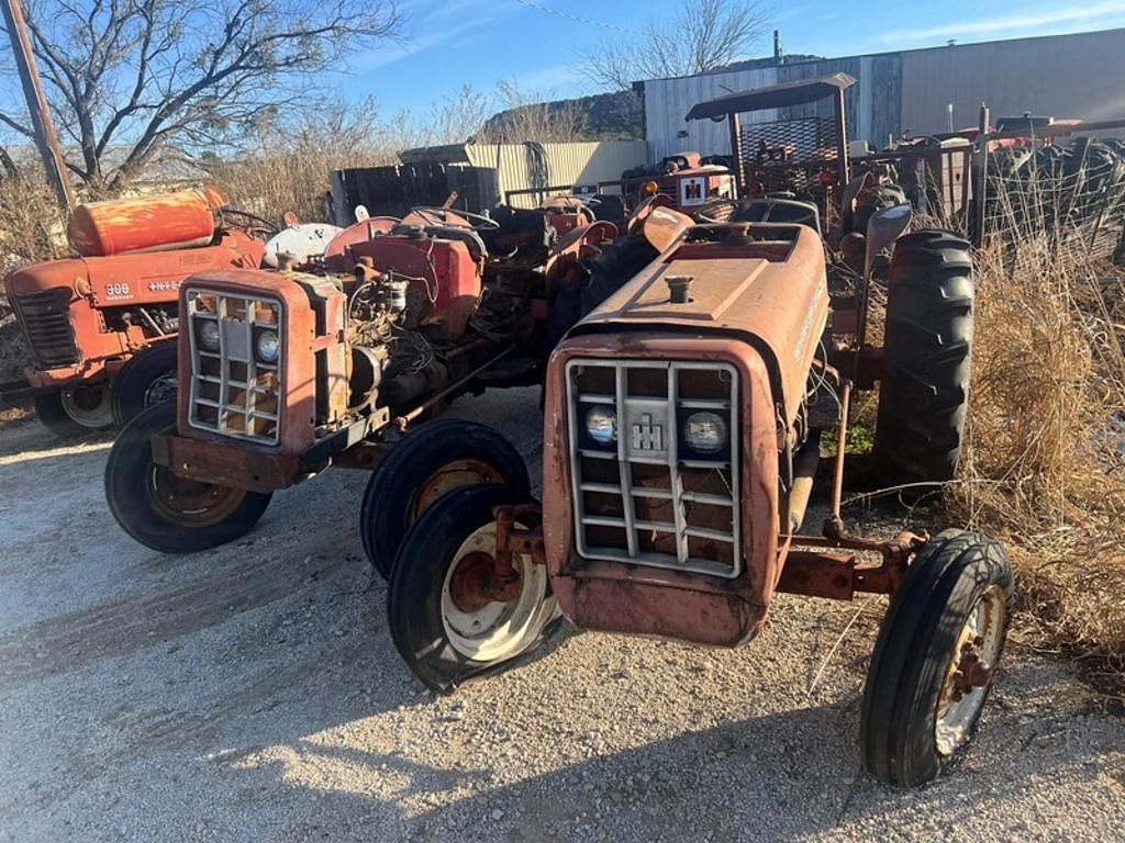 Image of International Harvester 354 Primary image