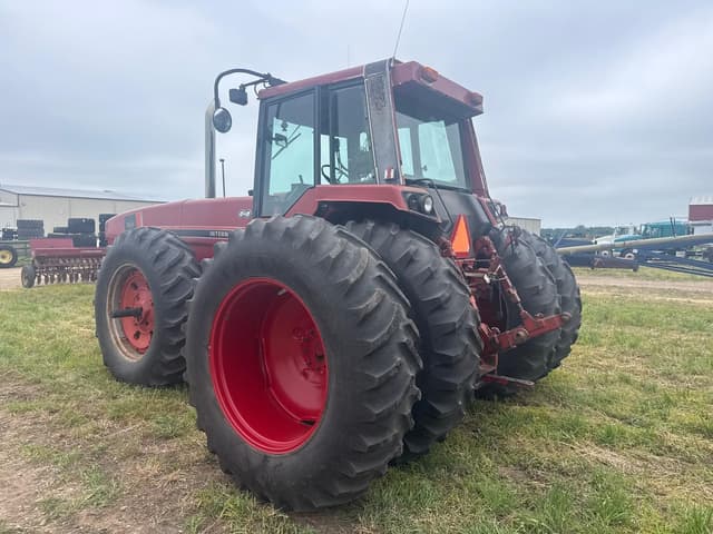 Image of International Harvester 3588 equipment image 2