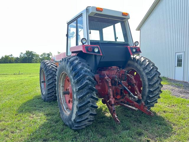 Image of International Harvester 3588 equipment image 2