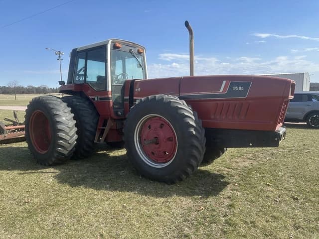 Image of International Harvester 3588 equipment image 3
