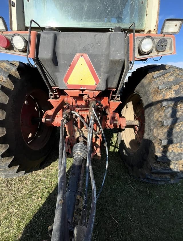 Image of International Harvester 3588 equipment image 4