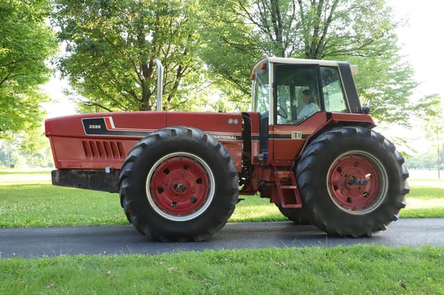 Image of International Harvester 3588 equipment image 3