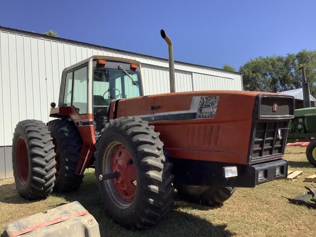 Image of International Harvester 3588 equipment image 2