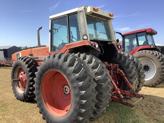 Image of International Harvester 3588 equipment image 4