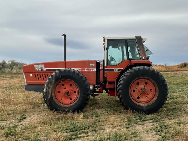 Image of International Harvester 3588 equipment image 1