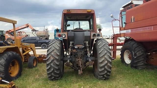 Image of International Harvester 3688 equipment image 4