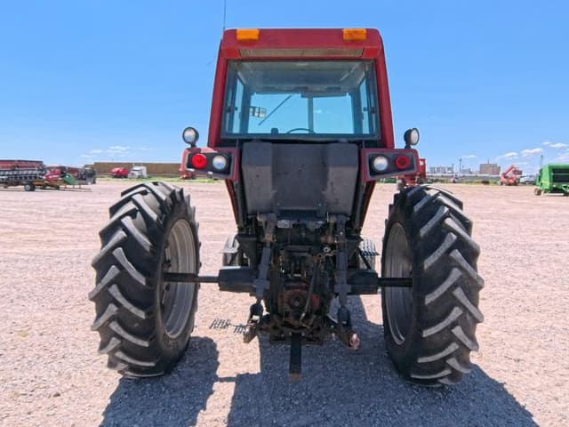 Image of International Harvester 3688 equipment image 3