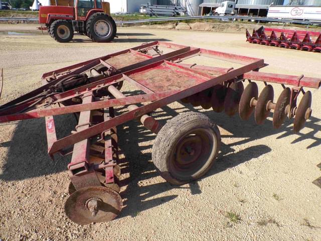 Image of International Harvester 37 equipment image 3