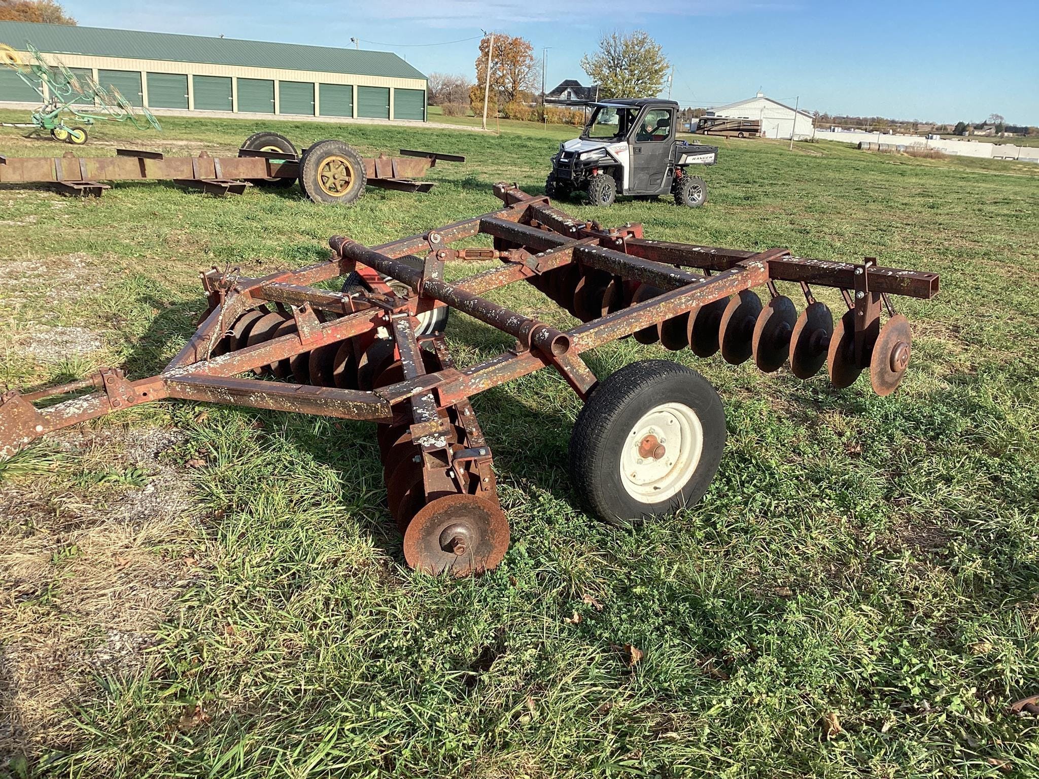 Main image International Harvester 37