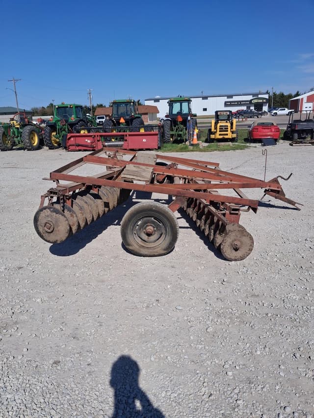 Image of International Harvester 37 equipment image 2