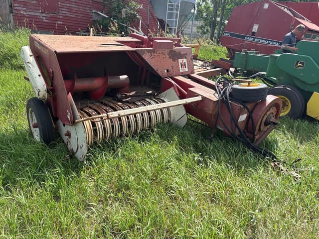 Image of International Harvester 37 equipment image 1