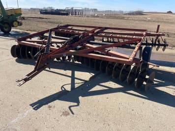 Main image International Harvester 370