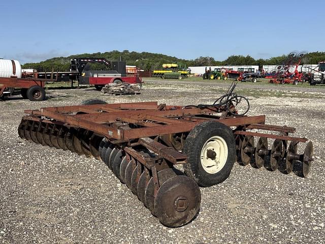 Image of International Harvester 3780 equipment image 2