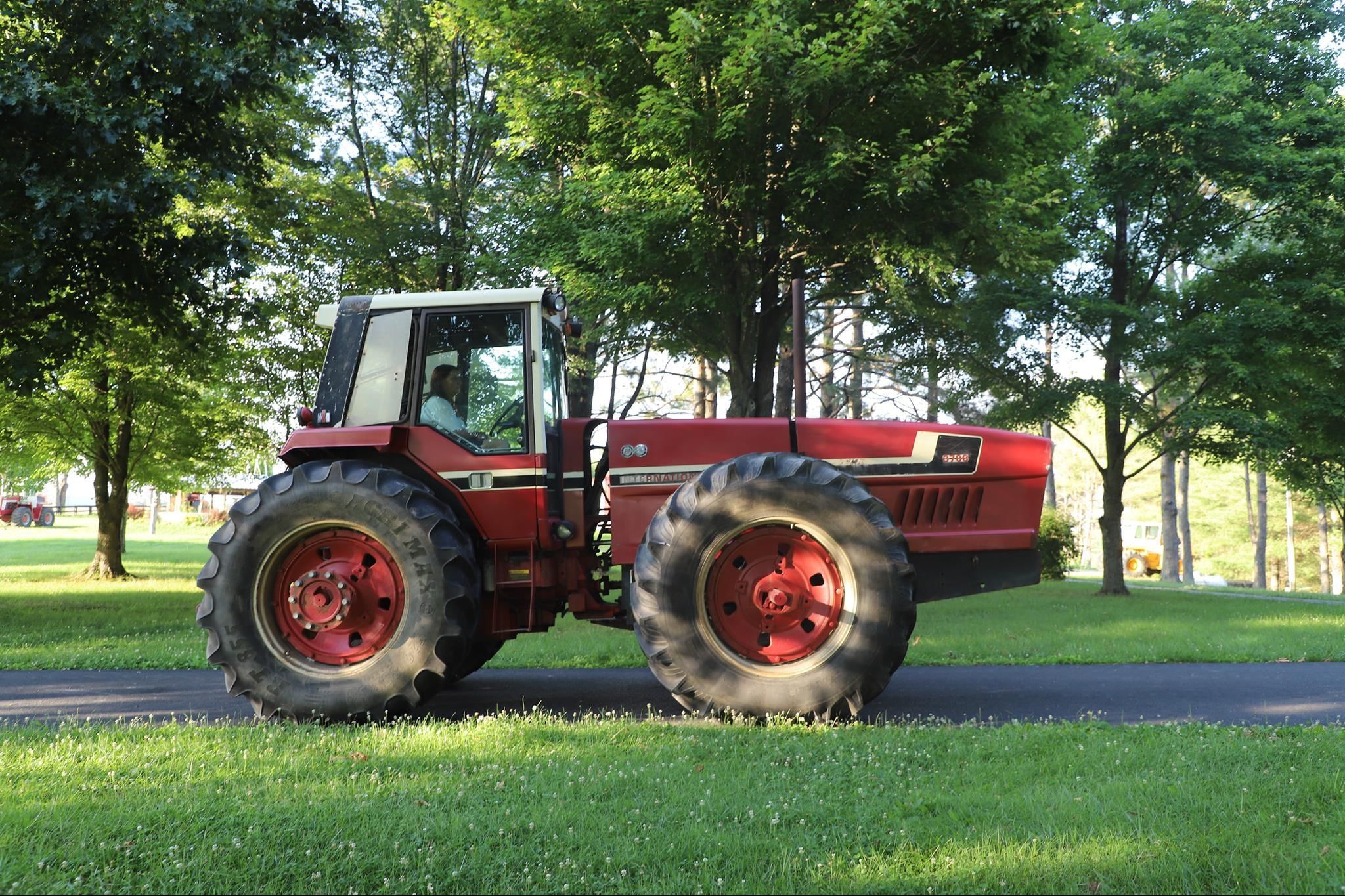 1980 International Harvester 3788 Equipment Image0