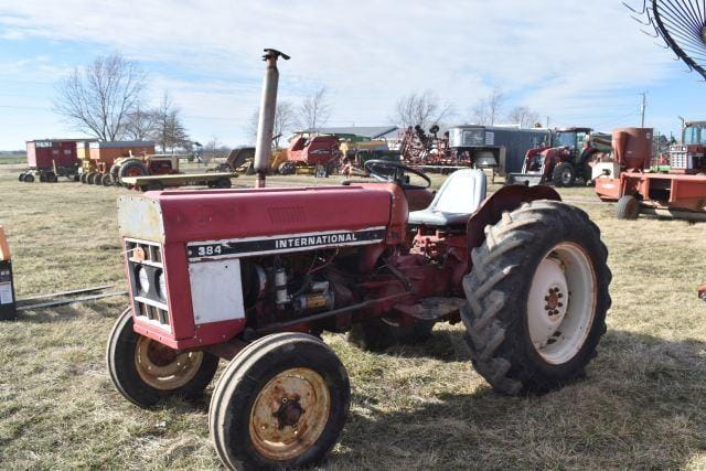 Main image International Harvester 384