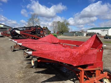 Main image International Harvester 843