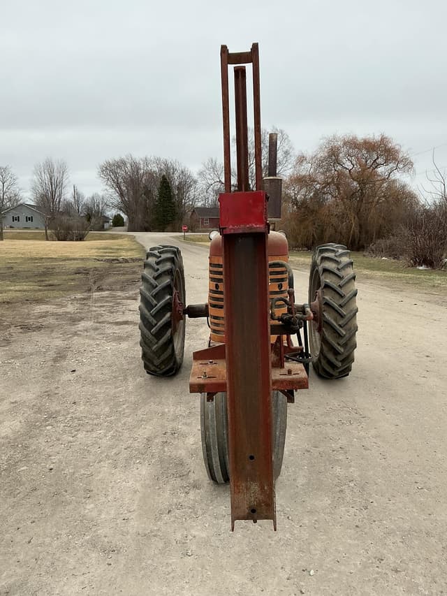 Image of Farmall 400 equipment image 1