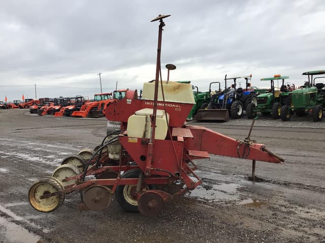 Image of International Harvester 400 Cyclo equipment image 4