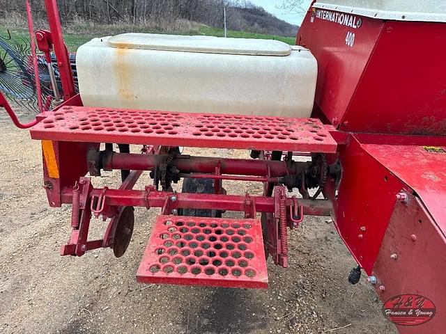Image of International Harvester 400 Cyclo equipment image 4