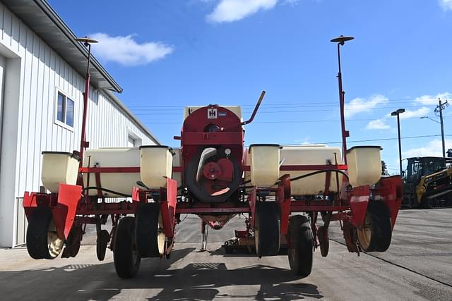 Image of International Harvester 400 Cyclo equipment image 3