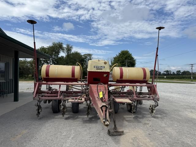 Image of International Harvester 400 Cyclo equipment image 1