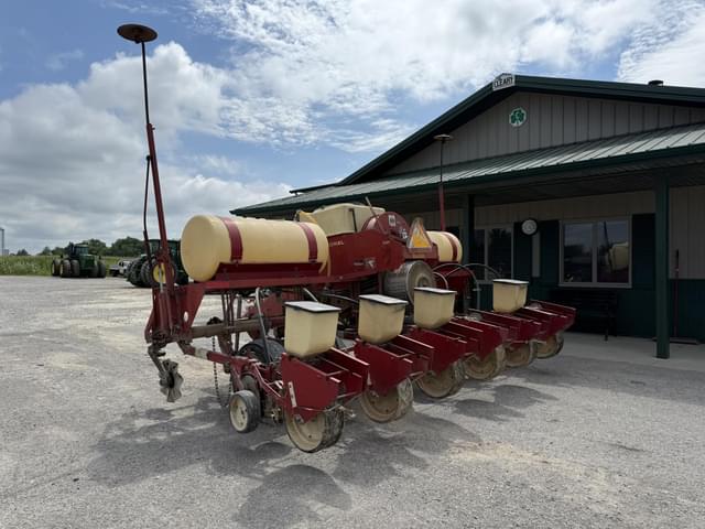 Image of International Harvester 400 Cyclo equipment image 4