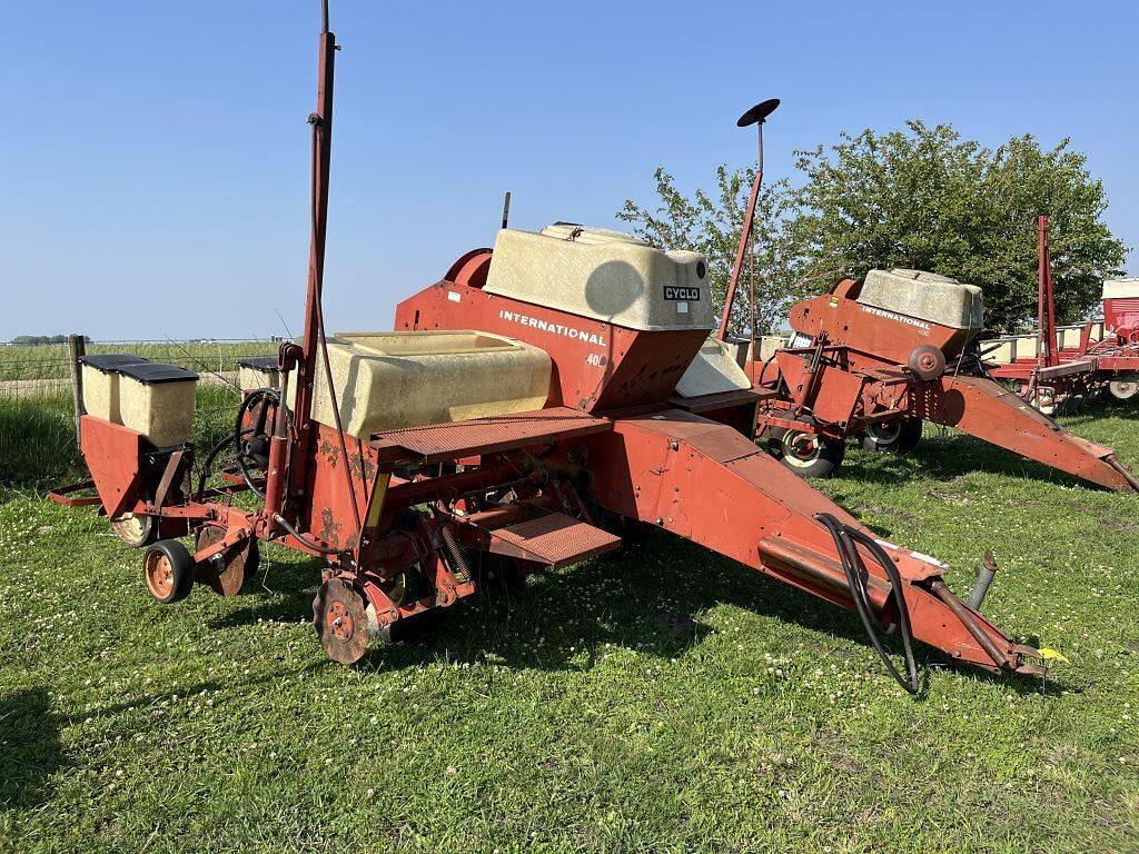 Image of International Harvester 400 Cyclo Primary image