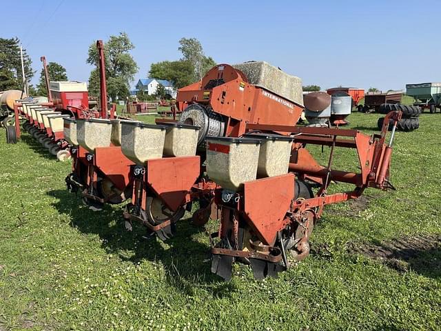Image of International Harvester 400 Cyclo equipment image 3