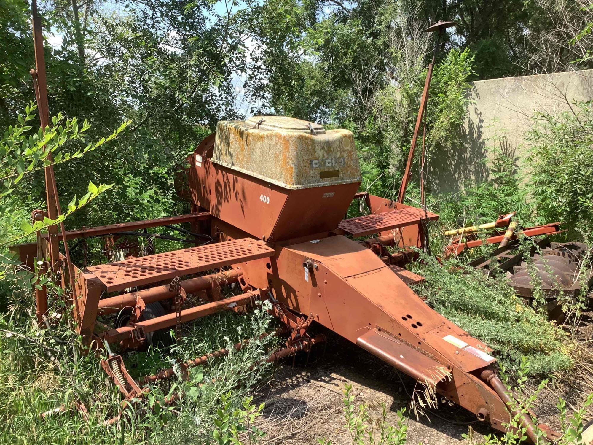 Main image International Harvester 400 Cyclo