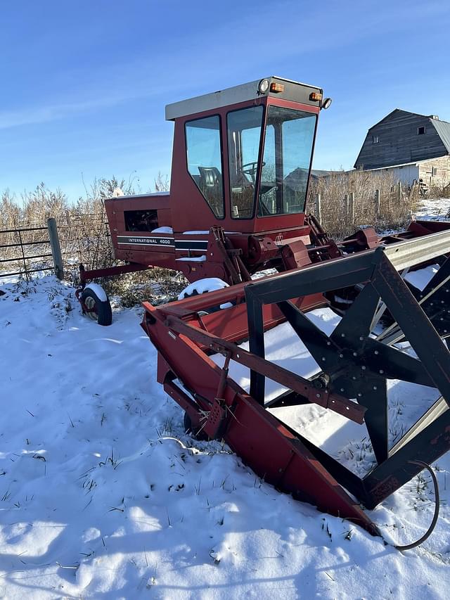 Image of International Harvester 4000 equipment image 2