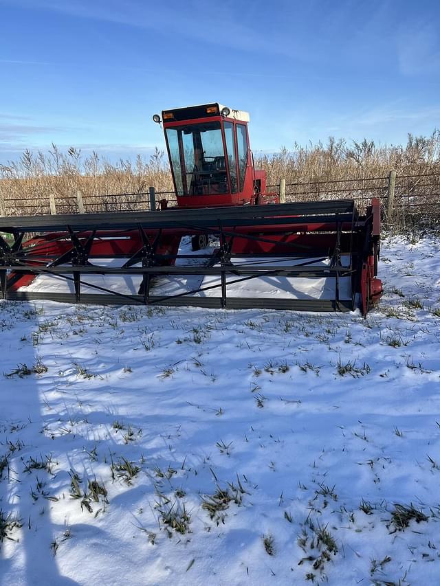 Image of International Harvester 4000 equipment image 1