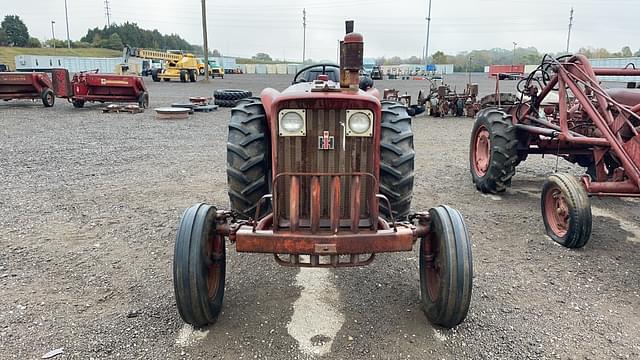 Image of International Harvester 404 equipment image 1