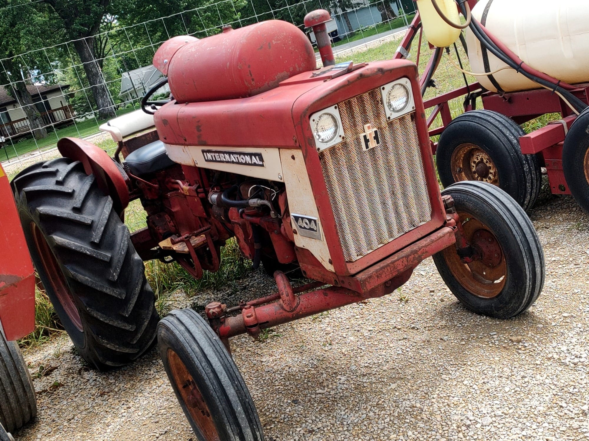 Main image International Harvester 404