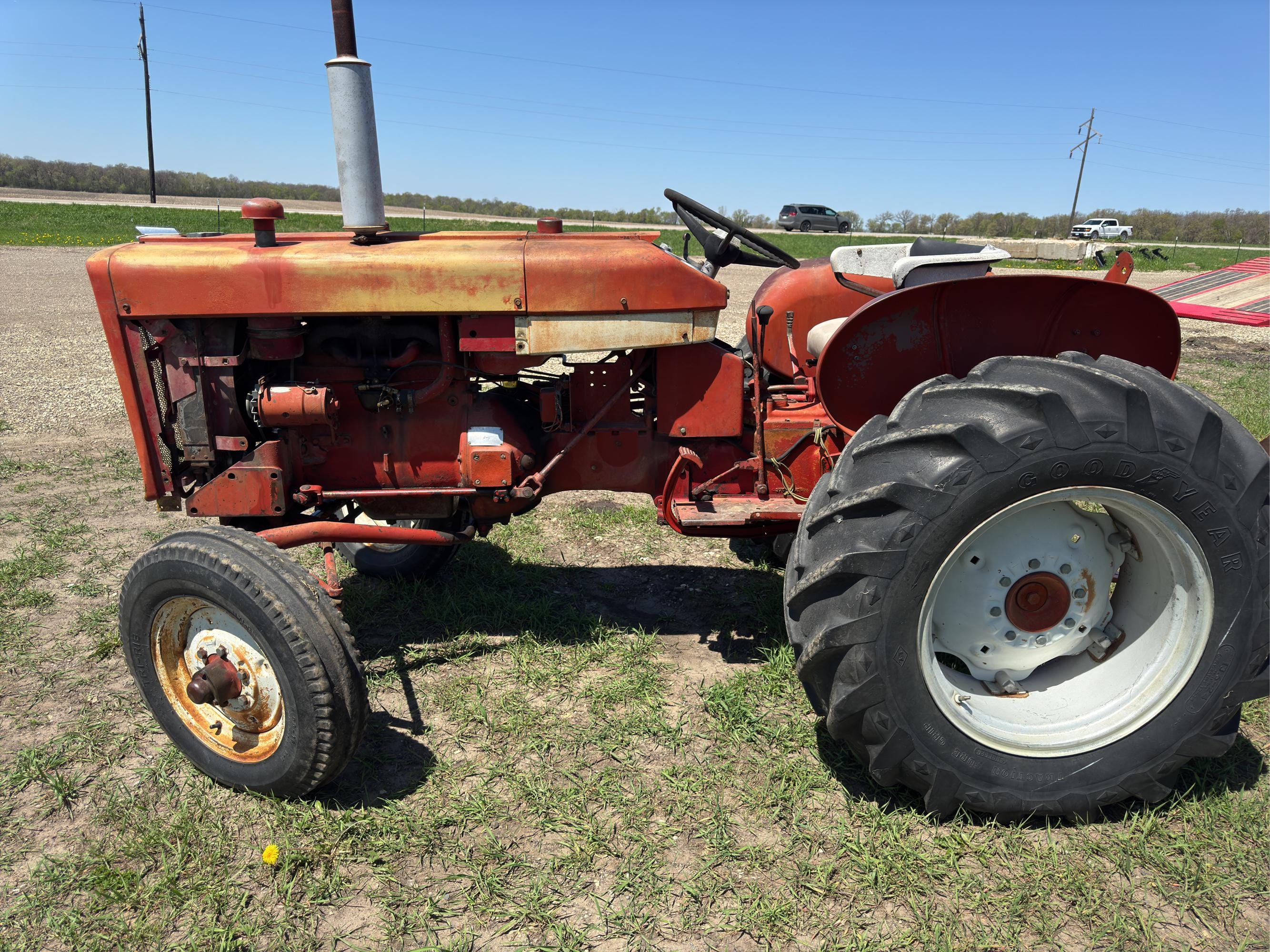 Main image International Harvester 404