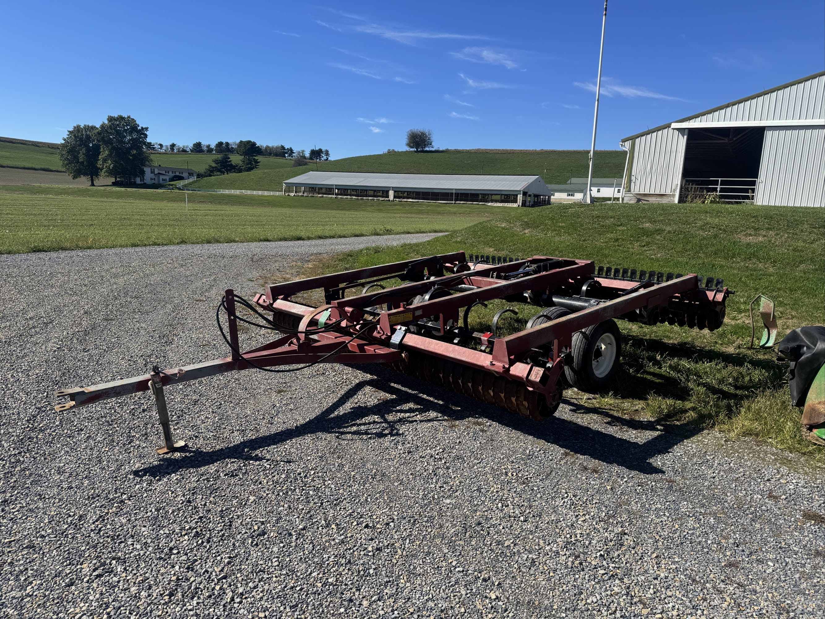 International Harvester 415 Equipment Image0