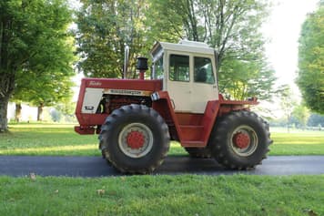 Main image International Harvester 4166