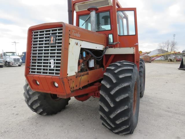 Image of International Harvester 4166 equipment image 1